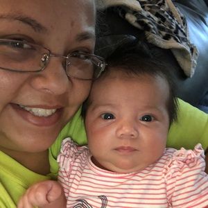 Meet your Posher, Stephanie